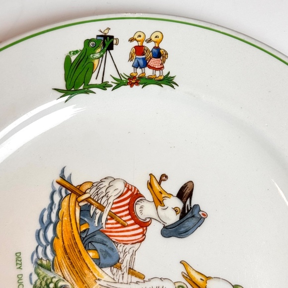 Whimsical 2-Pc Ridgway Potteries Chidren's DIZZY DUCKLINGS Bowl & Plate Set - Picture 4 of 9